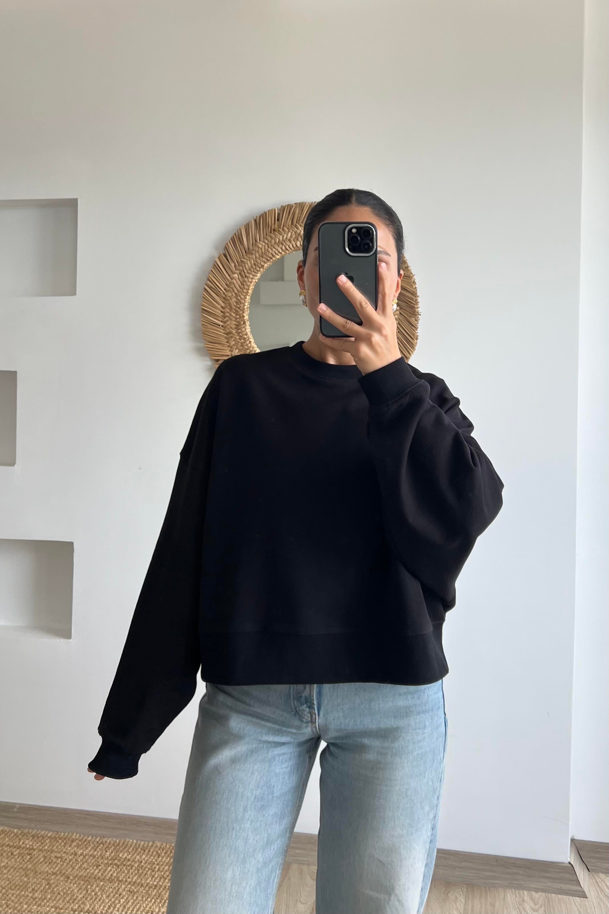 Siyah Oversize Düşük Omuz Sweatshirt uygun fiyatlarda www.butikhola.com adresinde