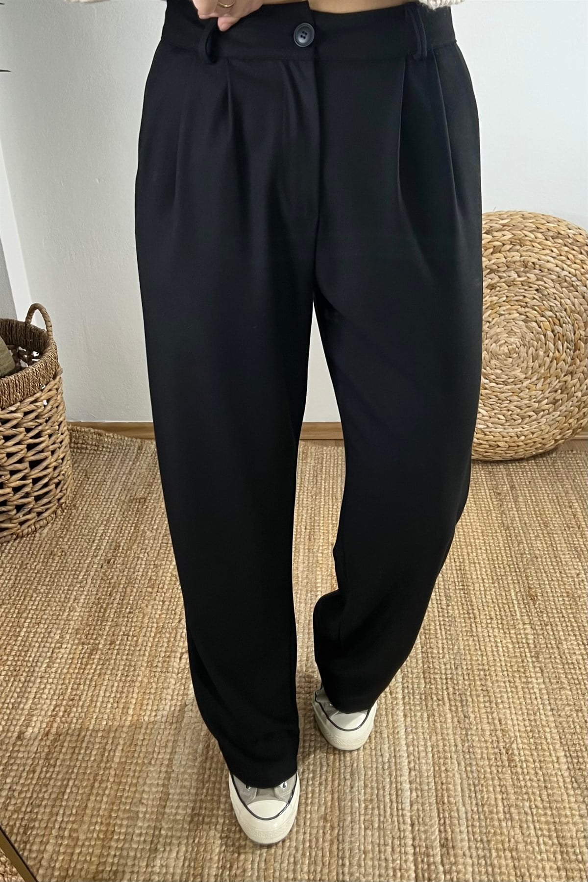 Siyah Yumuşak Dokulu Palazzo Pantolon uygun fiyatlarda www.butikhola.com adresinde