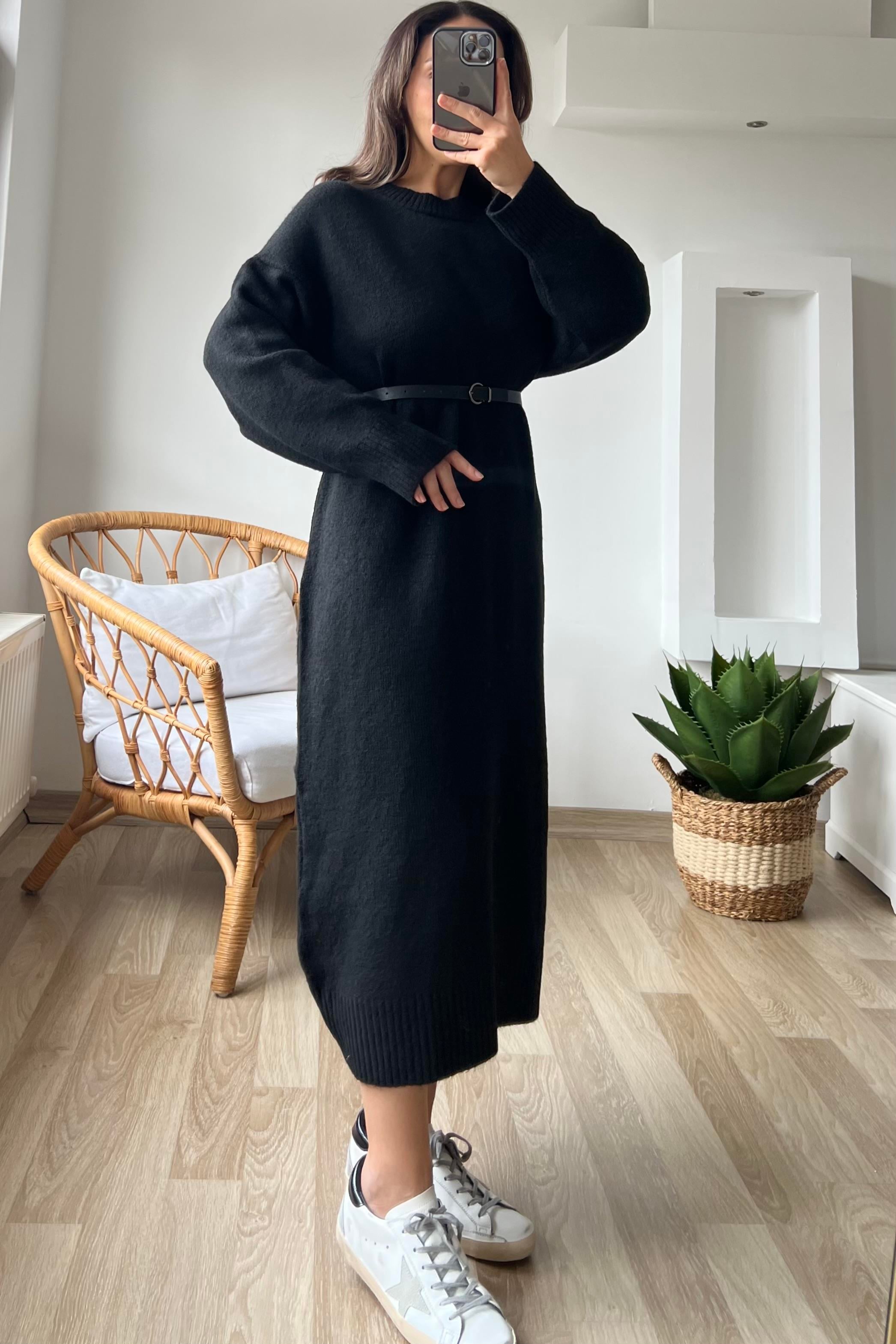Siyah Yumuşak Dokulu Triko Elbise uygun fiyatlarda www.butikhola.com adresinde