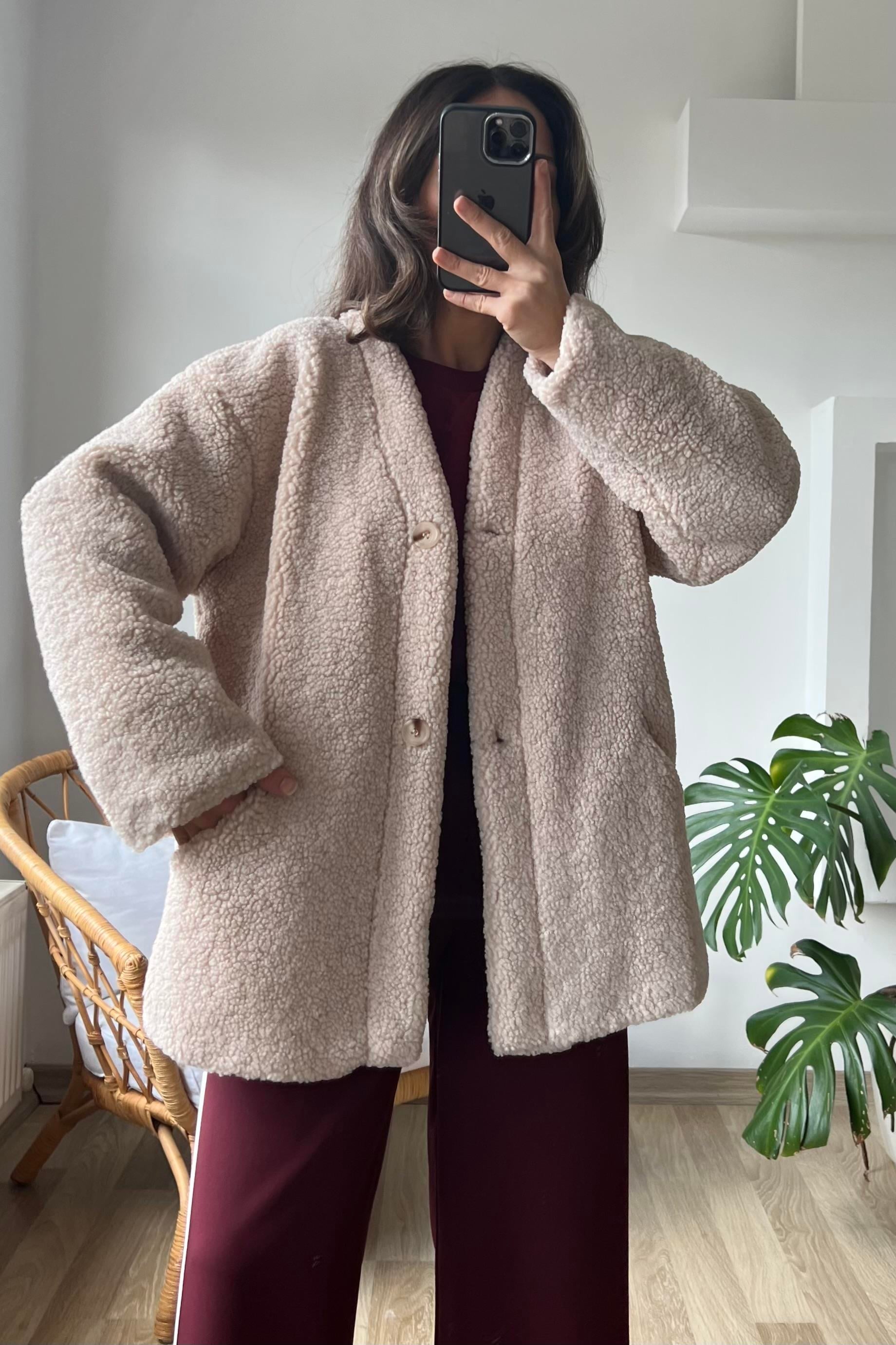 Taş Rengi Astarlı Peluş Kaban  uygun fiyatlarda www.butikhola.com adresinde
