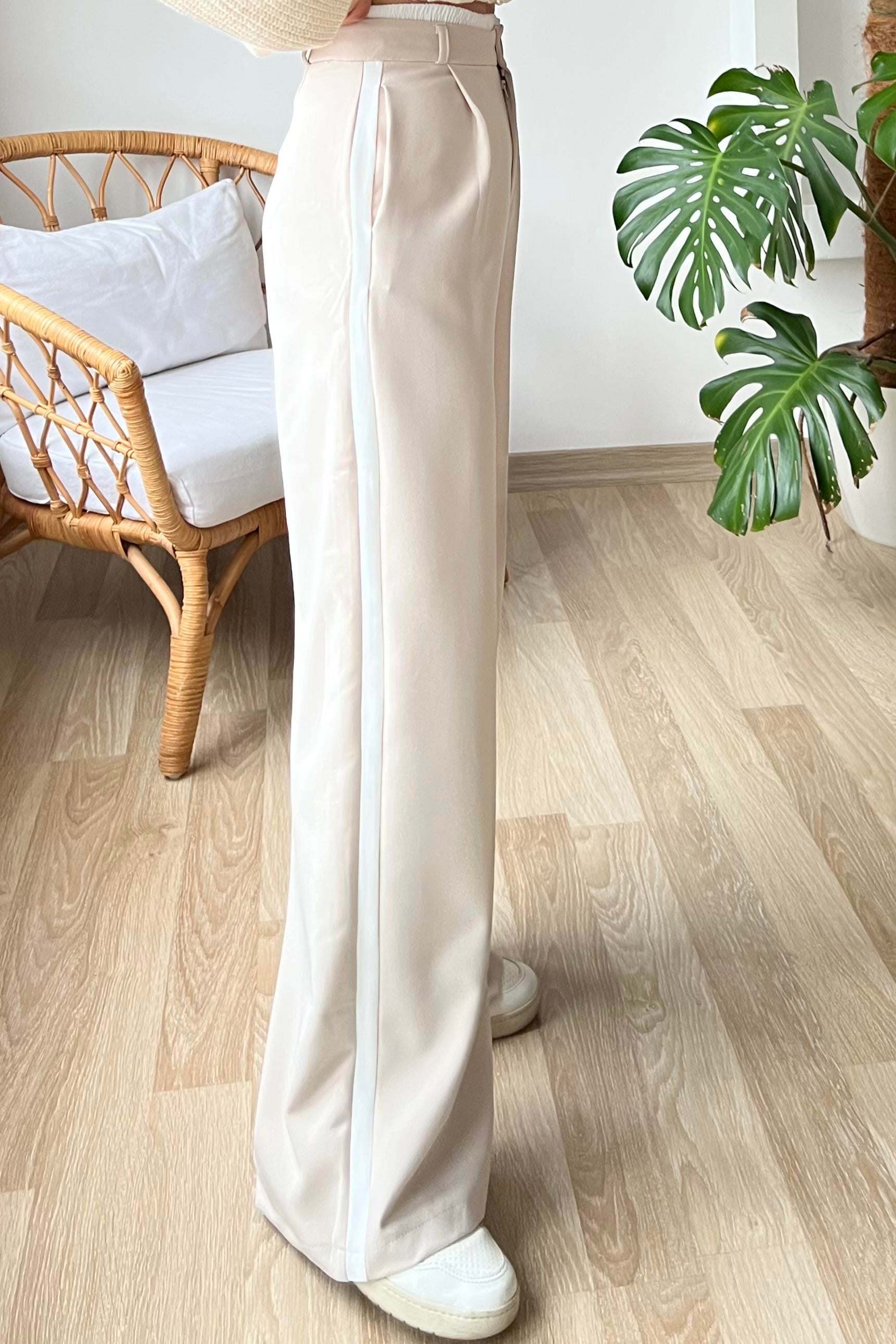Taş Rengi Çift Bel Şerit Detaylı Pantolon uygun fiyatlarda www.butikhola.com adresinde