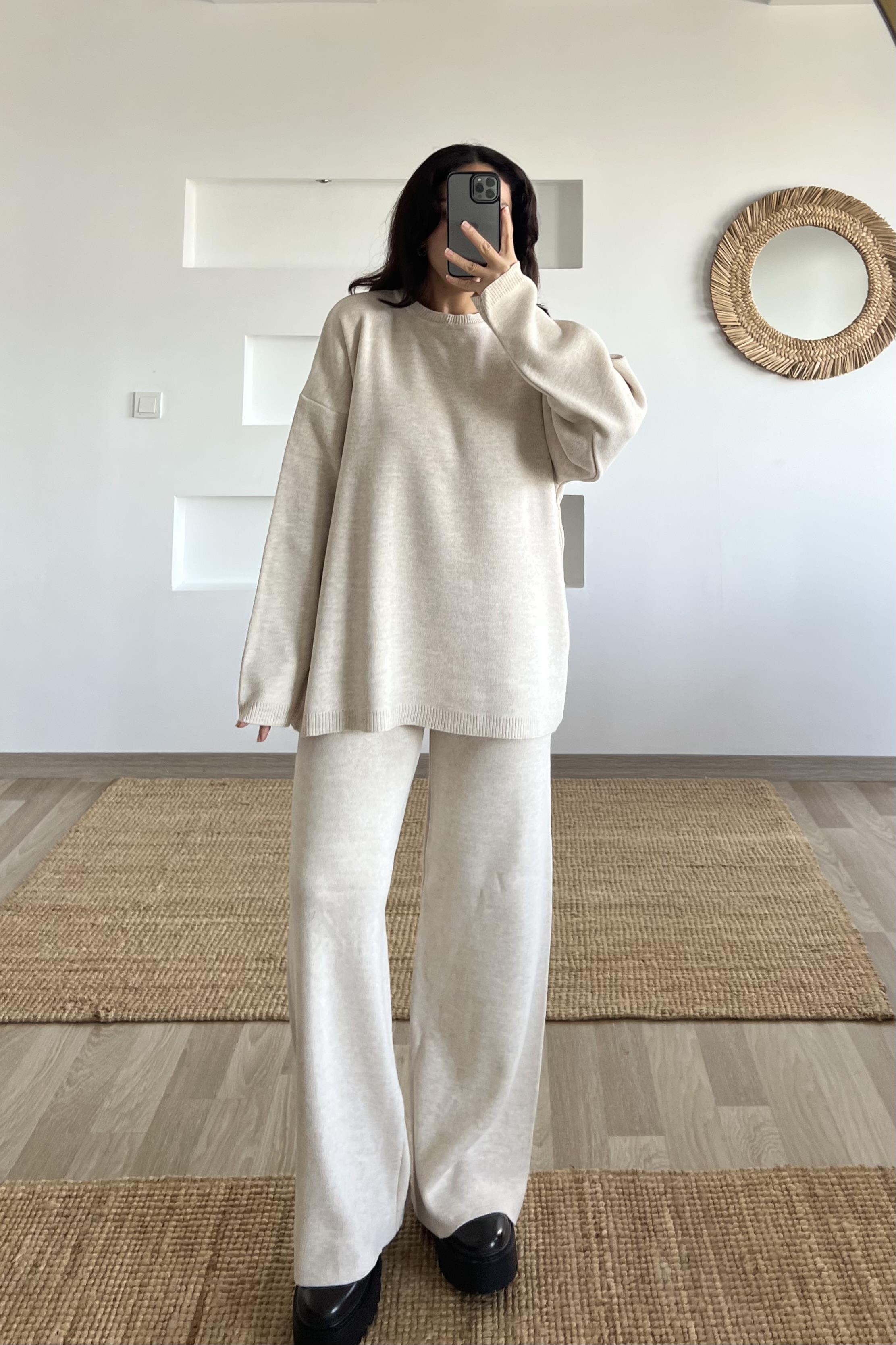 Taş Rengi Comfort Triko Takım uygun fiyatlarda www.butikhola.com adresinde