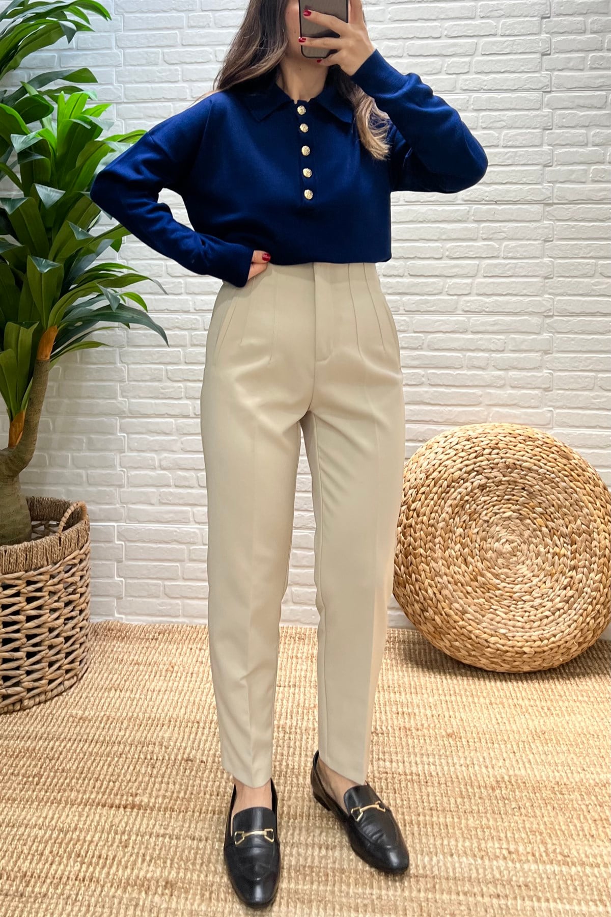 Taş Rengi Ekstra Yüksek Bel Flatolu Pantolon uygun fiyatlarda www.butikhola.com adresinde