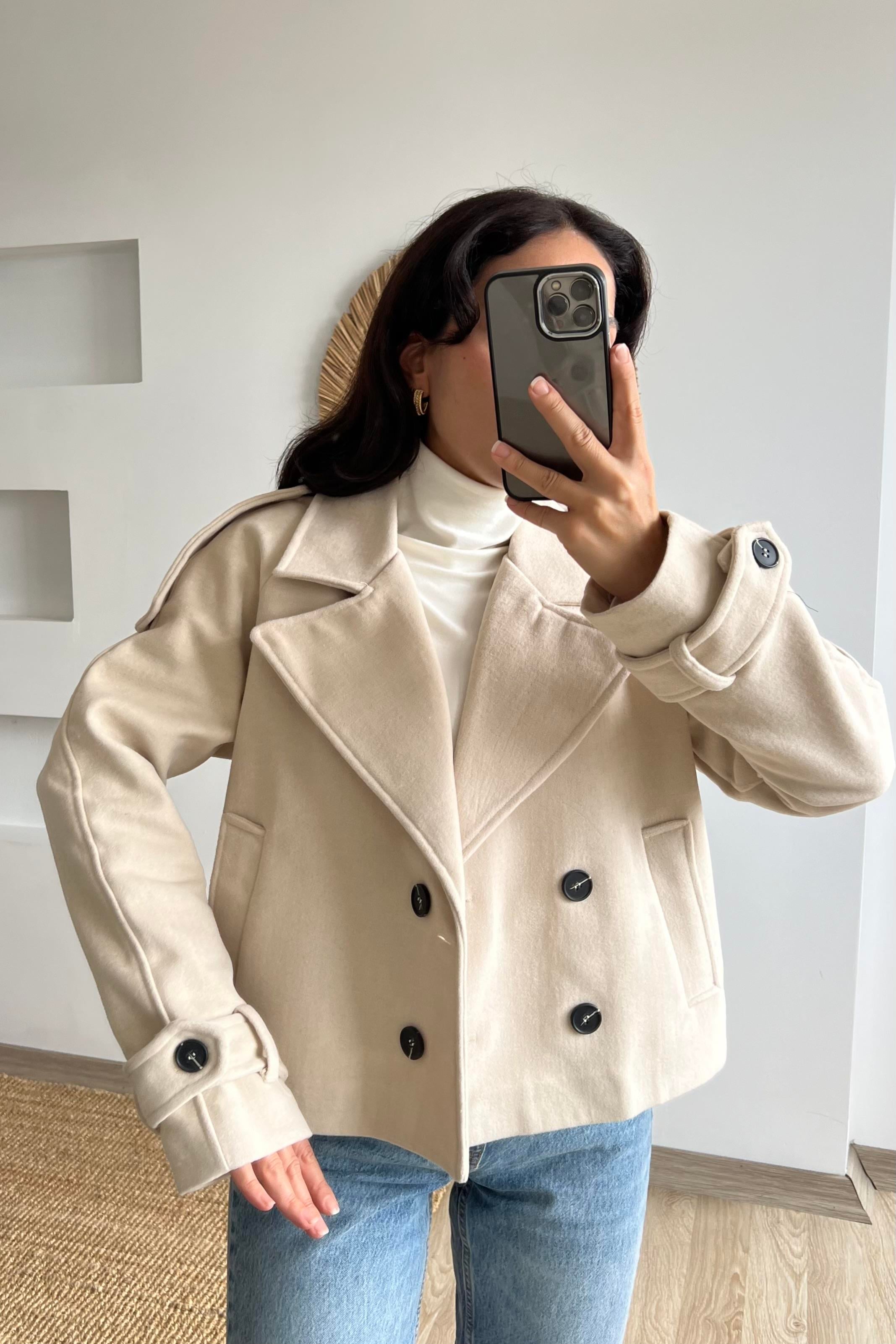 Taş Rengi Kruvaze Kısa Kaşe Kaban uygun fiyatlarda www.butikhola.com adresinde