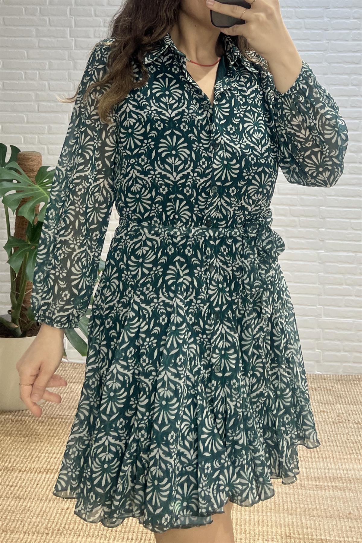 Yeşil Desenli Beli Kuşaklı Astarlı Şifon Elbise uygun fiyatlarda www.butikhola.com adresinde