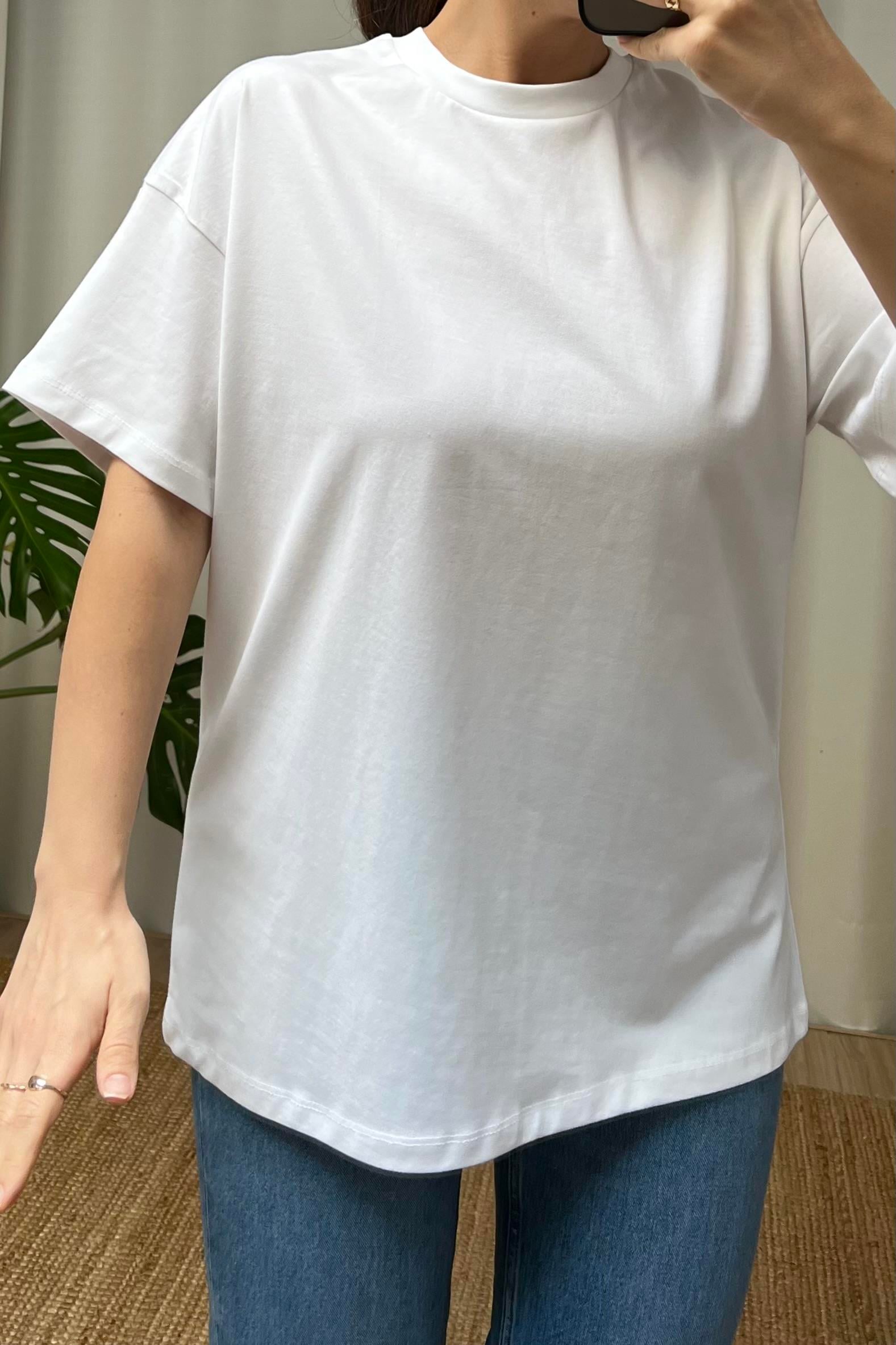 Zr Beyaz Oversize Tshirt uygun fiyatlarda www.butikhola.com adresinde