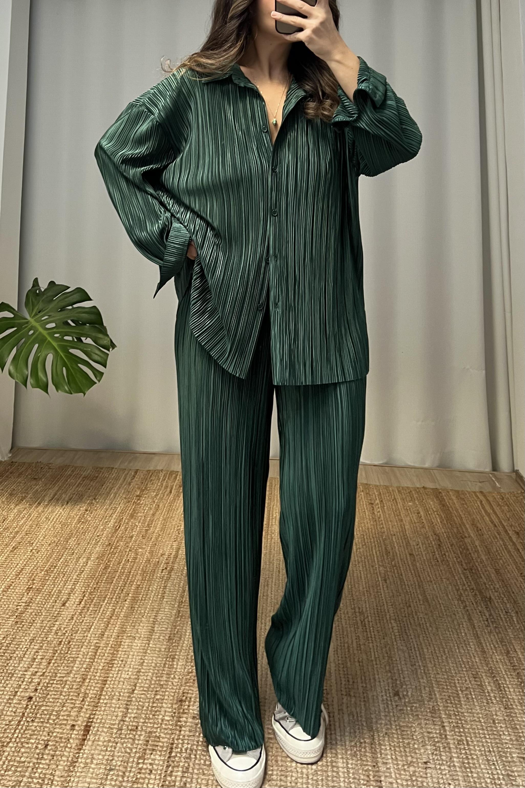 Zümrüt Yeşili Krinkıl Takım  uygun fiyatlarda www.butikhola.com adresinde
