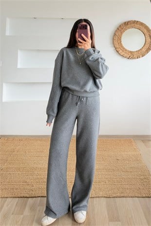 Antrasit Selanik Eşofman Takımı uygun fiyatlarda www.butikhola.com adresinde