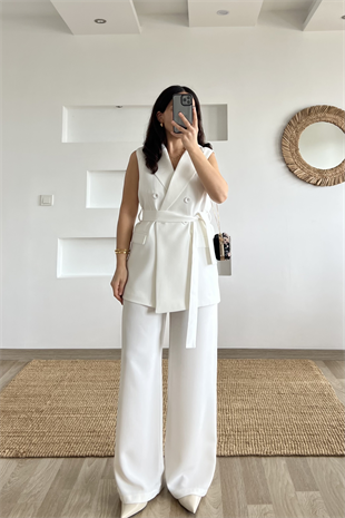 Beyaz Belden Kuşaklı Yelek Pantolon Takım uygun fiyatlarda www.butikhola.com adresinde