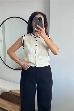Biye Detaylı Triko Yelek uygun fiyatlarda www.butikhola.com adresinde