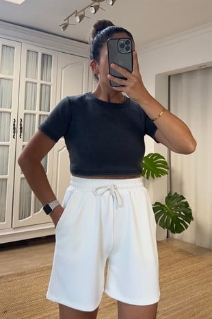 Ekru Oys Modal Şort uygun fiyatlarda www.butikhola.com adresinde