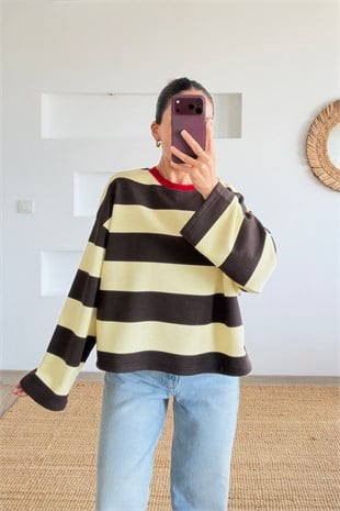 Kahverengi Kontrast Biyeli Çizgili Sweatshirt uygun fiyatlarda www.butikhola.com adresinde