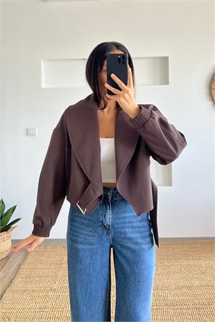 Kahverengi Şal Yaka Crop Trençkot uygun fiyatlarda www.butikhola.com adresinde