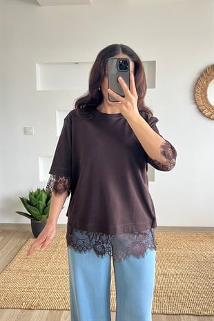 Kahverengi Sırt Dantel Detaylı Tshirt uygun fiyatlarda www.butikhola.com adresinde