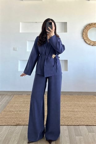 Lacivert Çıkarılabilir Broşlu Kimono Pantolon Takım uygun fiyatlarda www.butikhola.com adresinde
