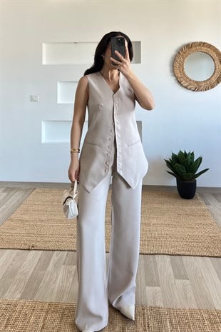 Md Taş Yelek Pantolon Takım uygun fiyatlarda www.butikhola.com adresinde