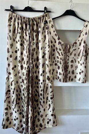Premium Animal Print Takım uygun fiyatlarda www.butikhola.com adresinde