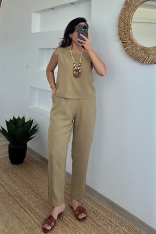 Yağ Yeşili Kolyeli Keten Bluz Pantolon Takım uygun fiyatlarda www.butikhola.com adresinde