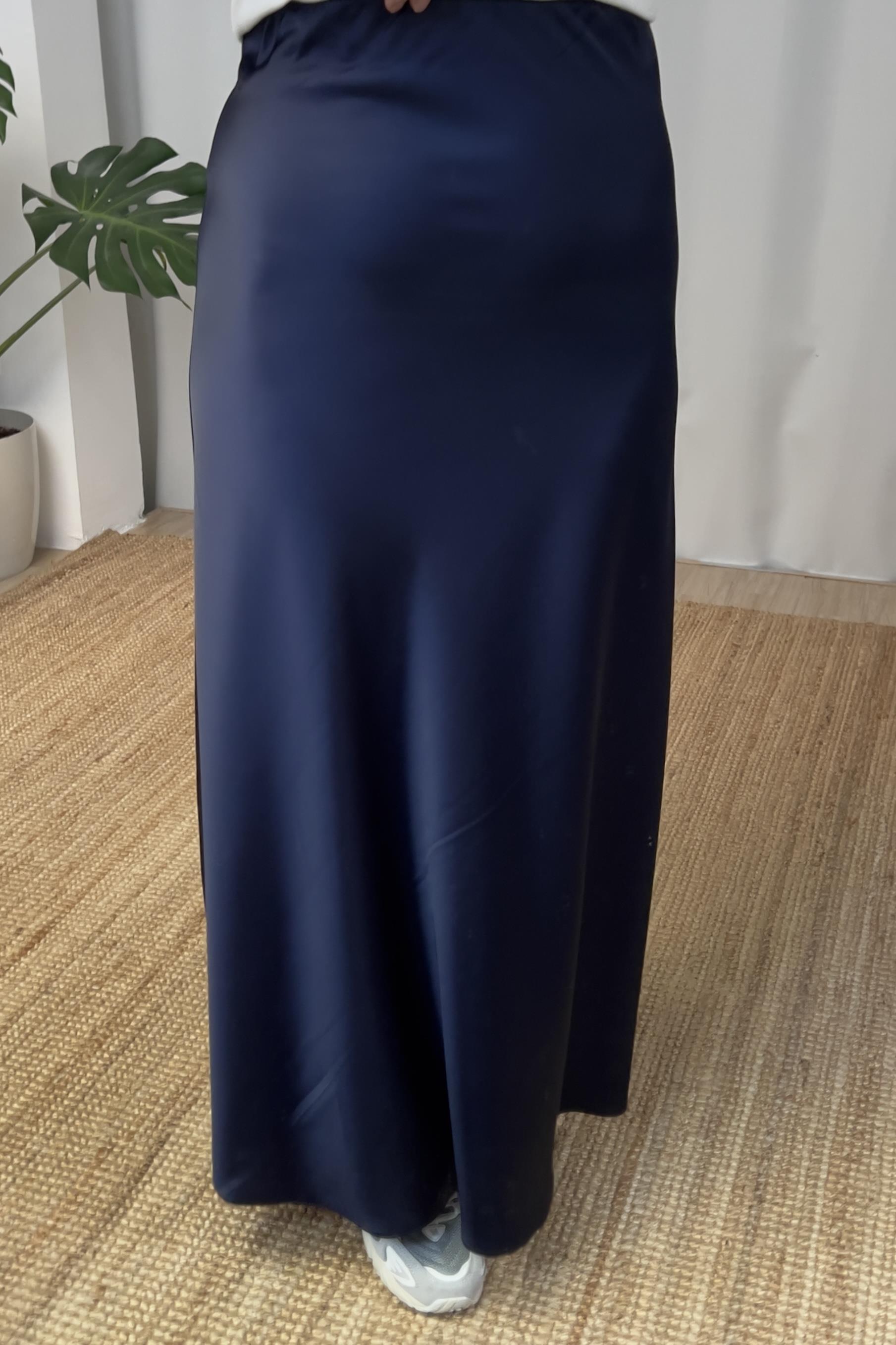 Lacivert Beli Lastikli Maksi Saten Etek uygun fiyatlarda www.butikhola.com adresinde
