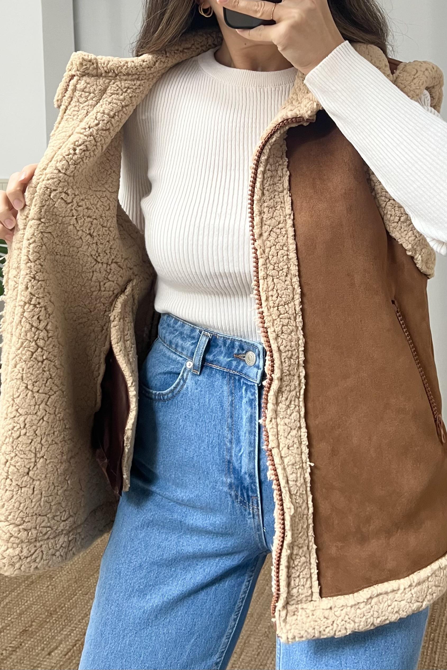 Taba İçi Kürklü Nubuk Yelek uygun fiyatlarda www.butikhola.com adresinde