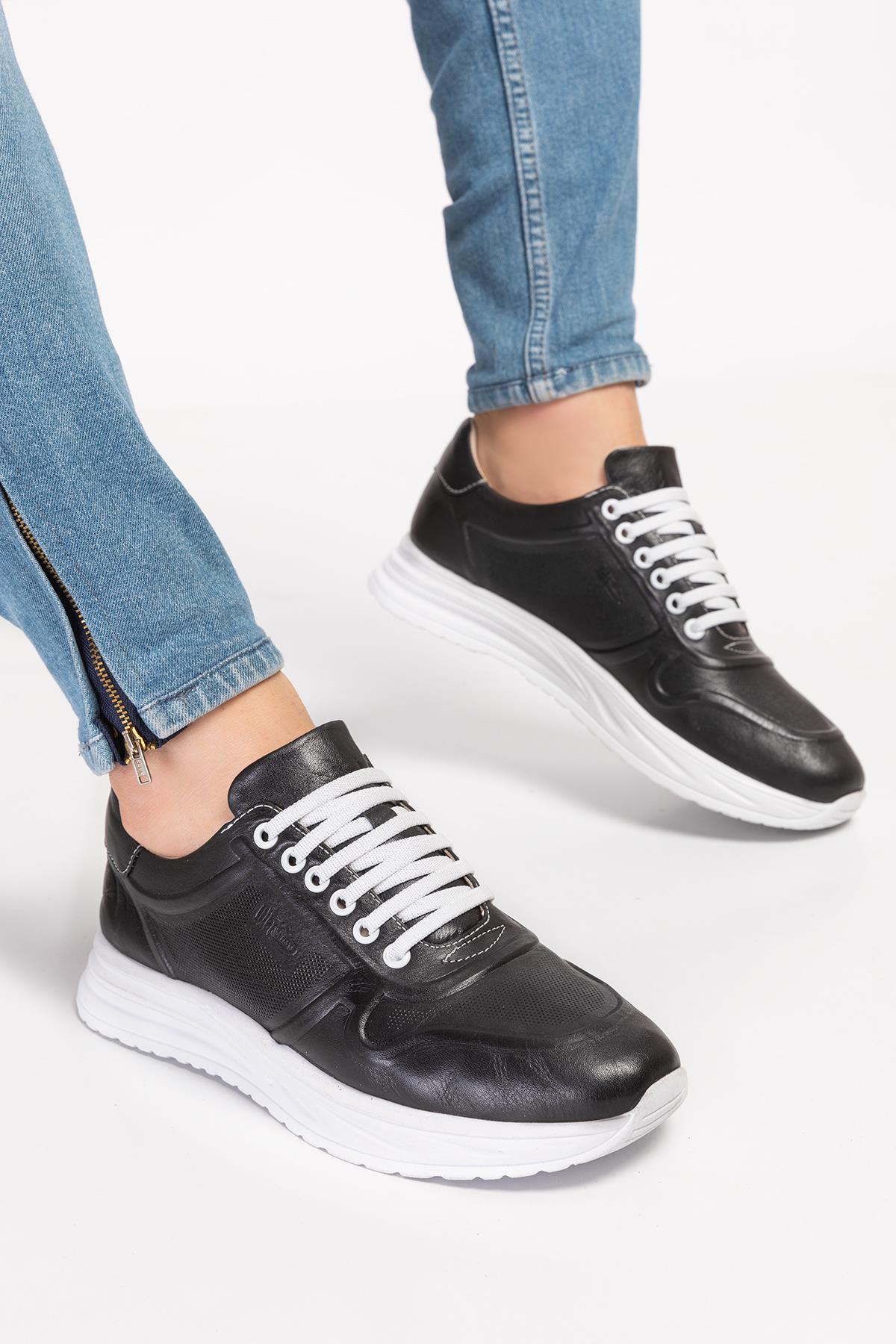 TOPTAN ORTOPEDiK DİYABETİK SPOR AYAKKABI SİYAH DİA 030