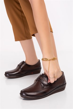 Brown Diabetic Orthopedic for Women Walking Shoes