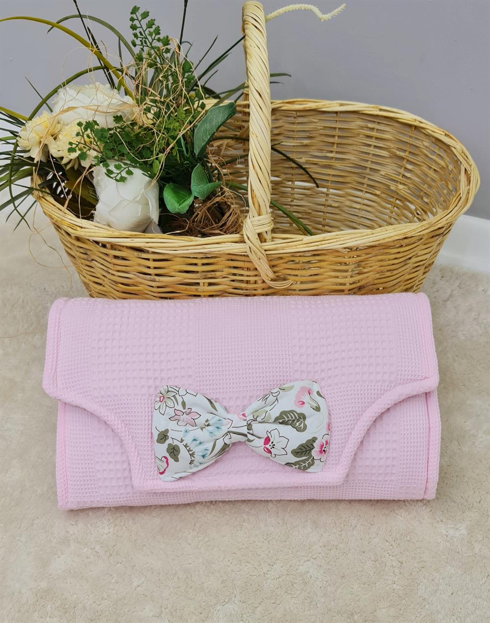 PEMBE ÇİÇEKLER ZARF AÇMA MİNDERİ
