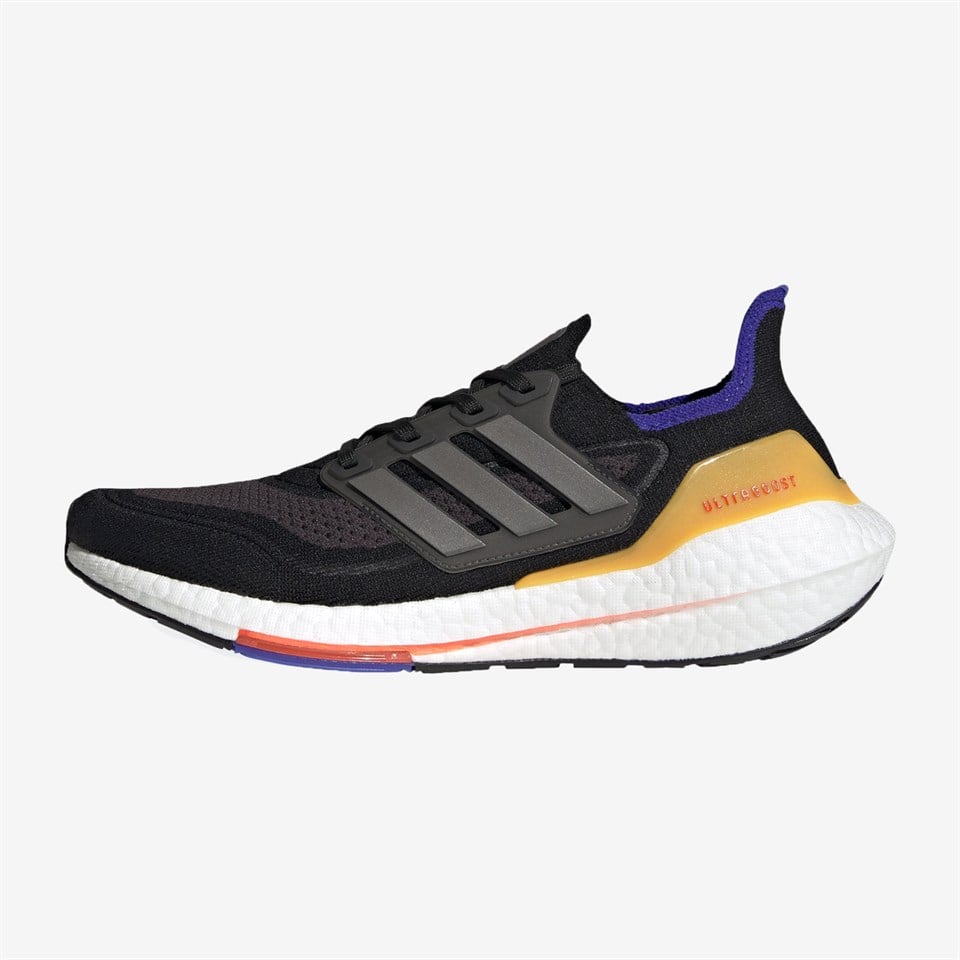 Adidas Ultraboost 21 Erkek Koşu Ayakkabısı