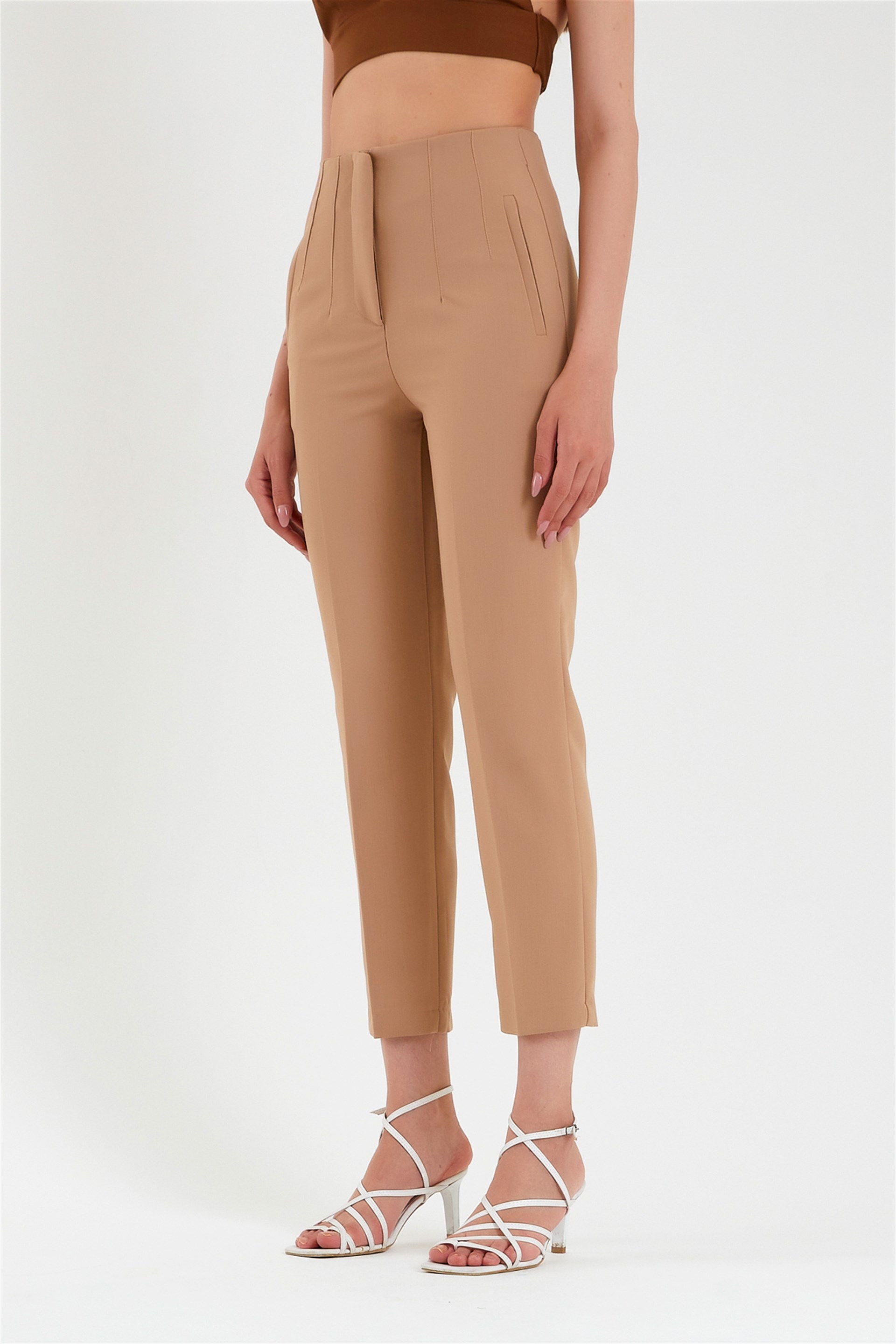 Kadın Yüksek Bel Camel Kumaş Pantolon