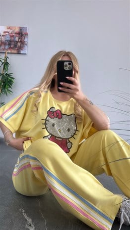 H.Kitty takım sarı