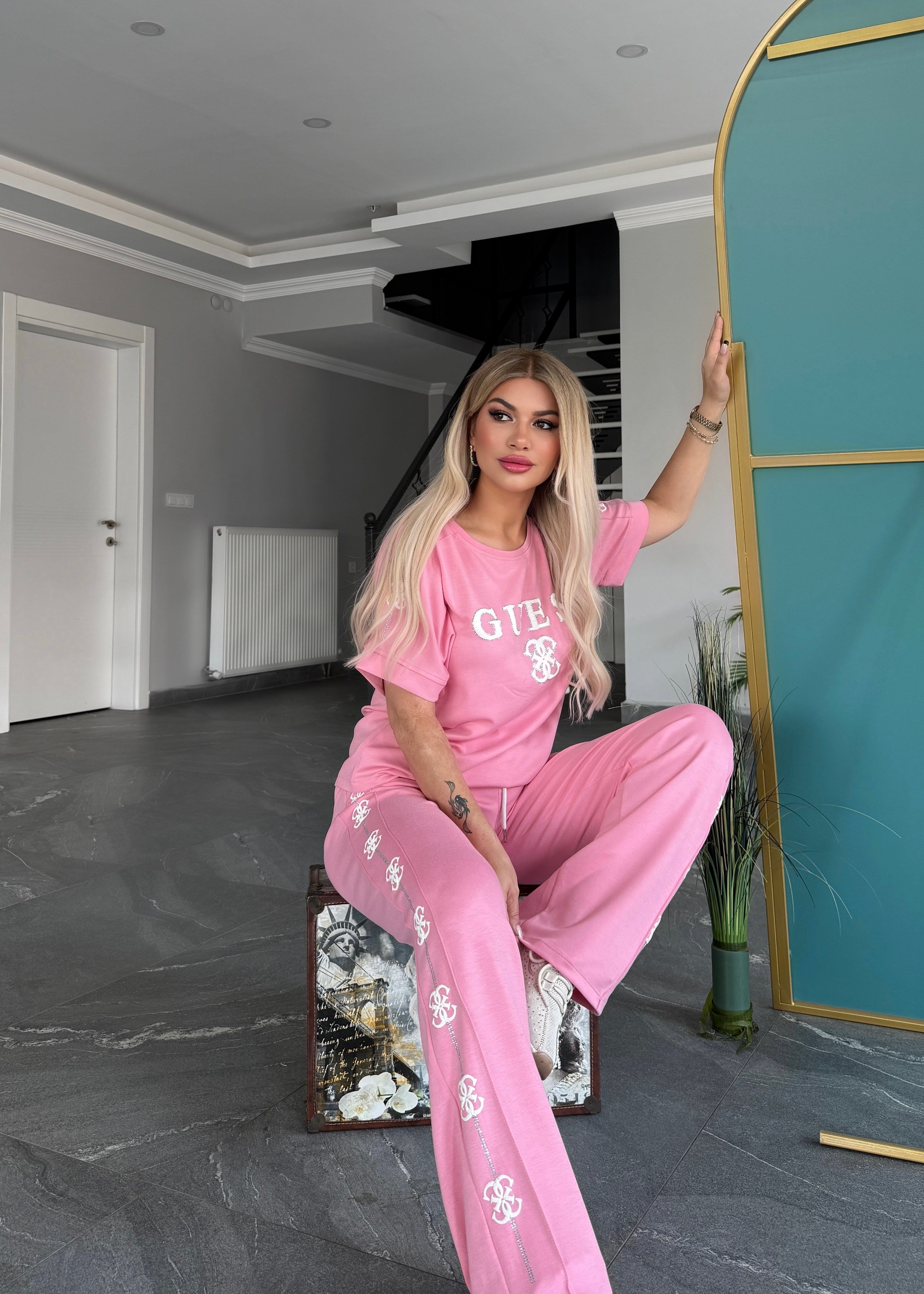 BB gues takım pembe 