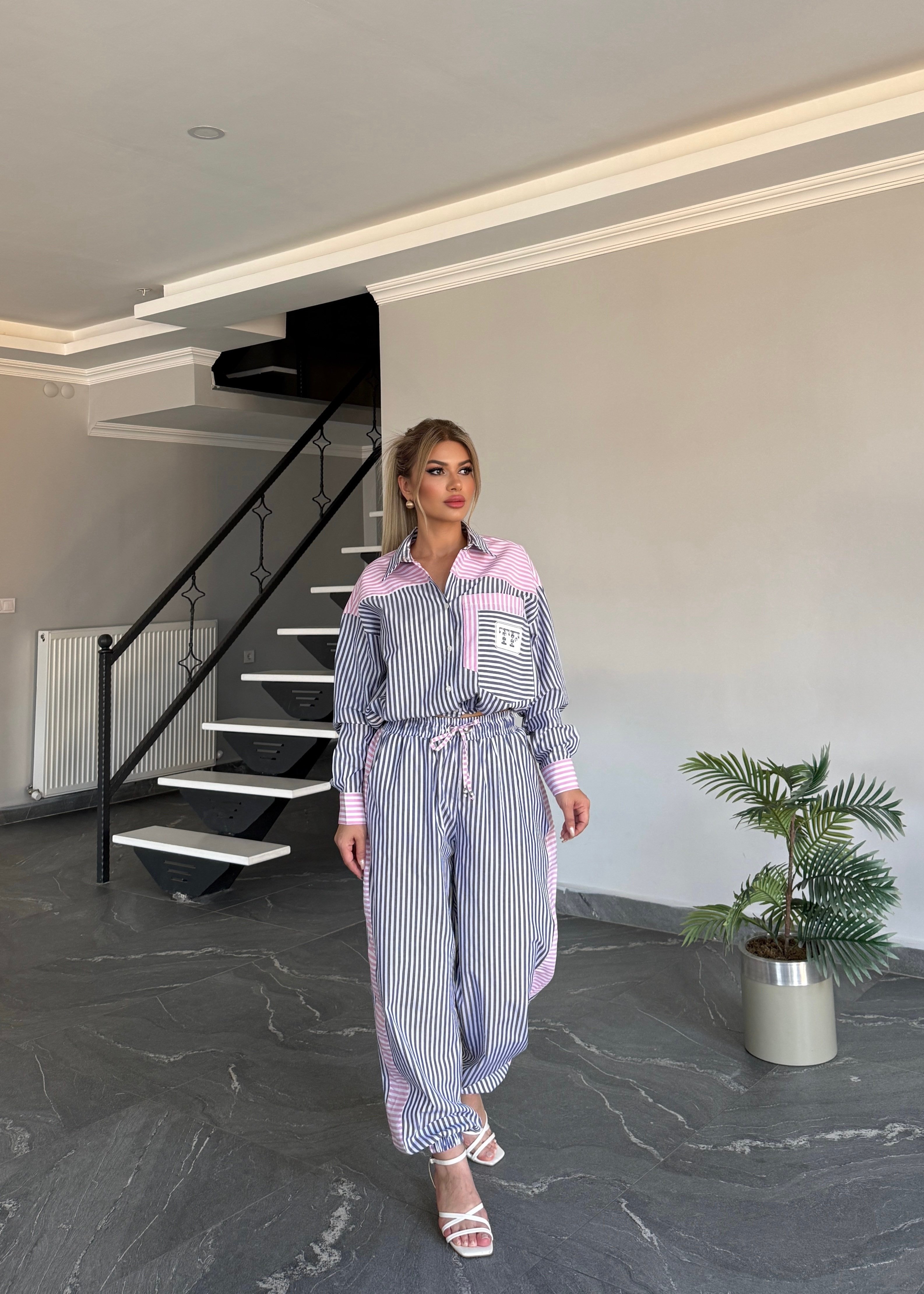 Çizgili çift renki takım lacivert pembe