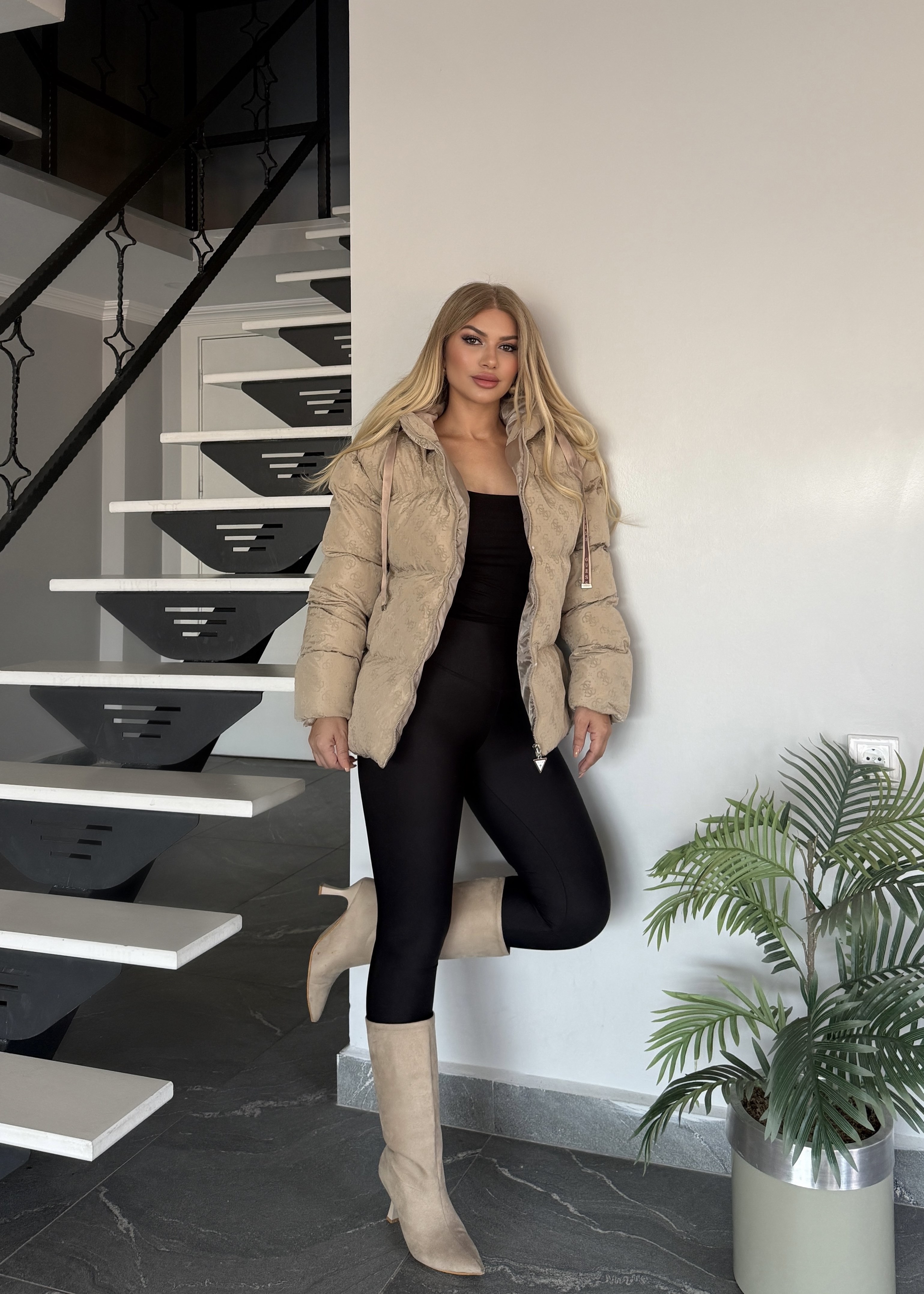 Dolgulu şişme mont nude 