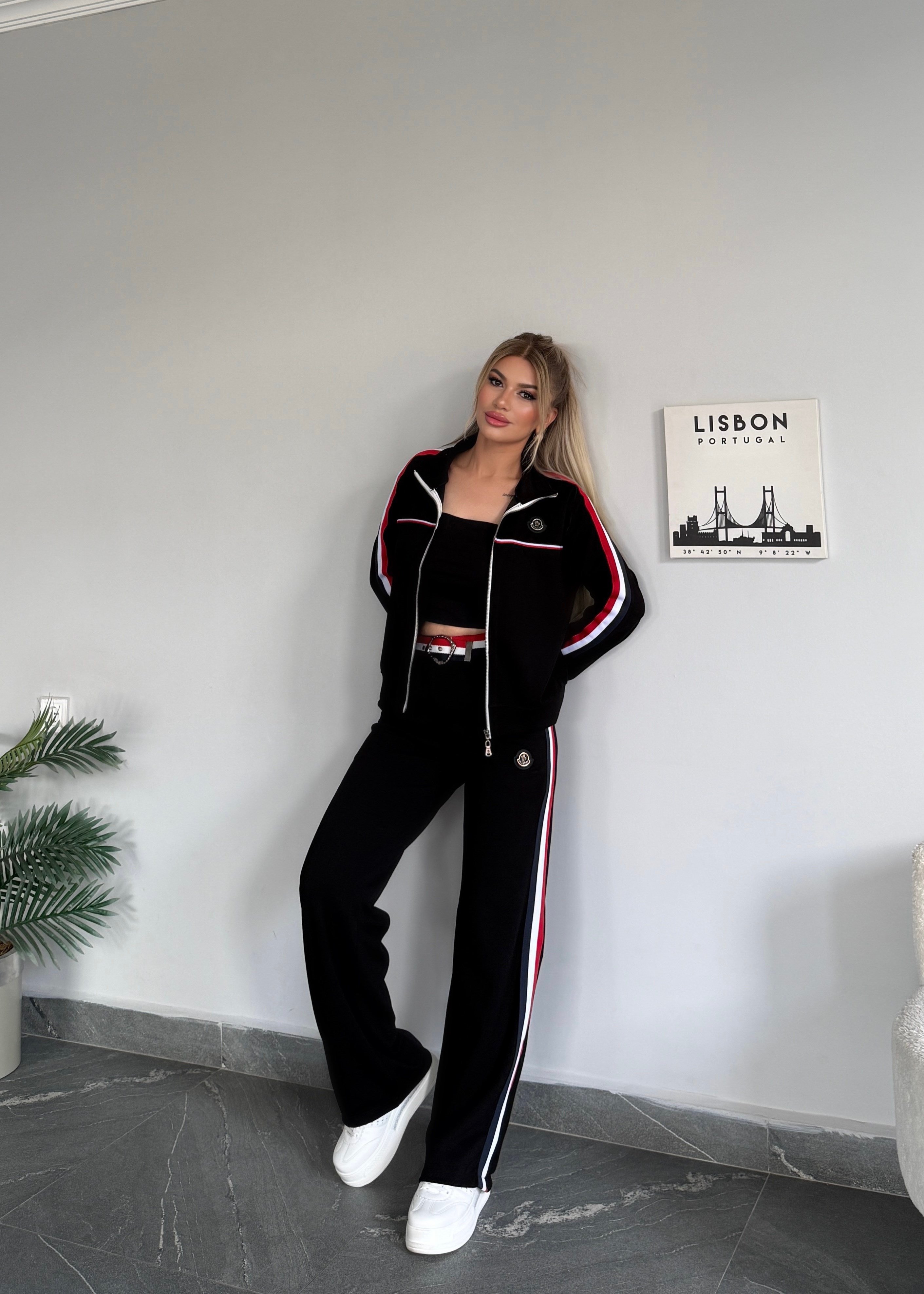 Kemer detaylı şeritli takım siyah 