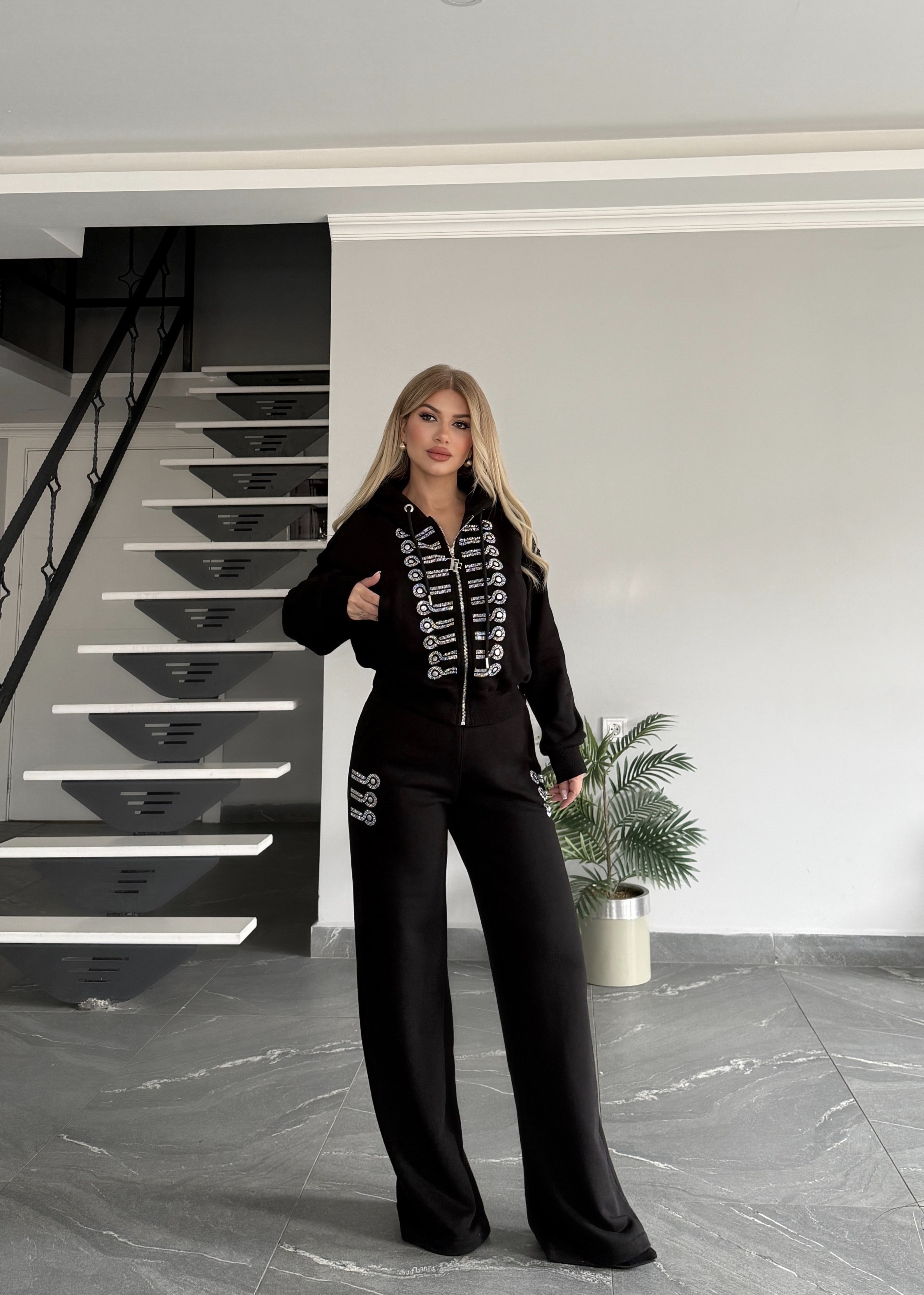 Sienna takım siyah gümüş taşlı 