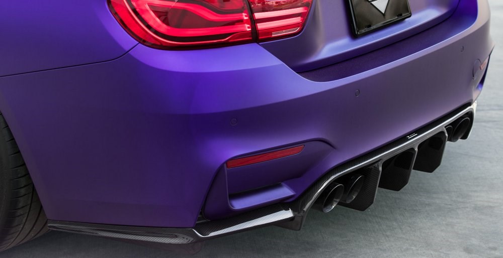 Bmw  Vorsteiner M3 F80 Parlak Siyah Plastik Difüzör