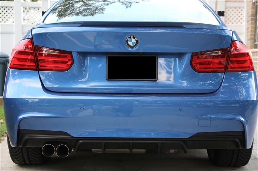 Bmw F30 Difüzör Parlak Siyah (Plastik)