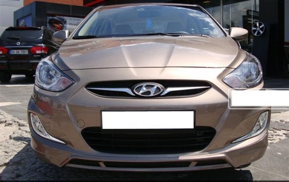 Hyundai Accent Blue Ön Ek Plastik Boyasız