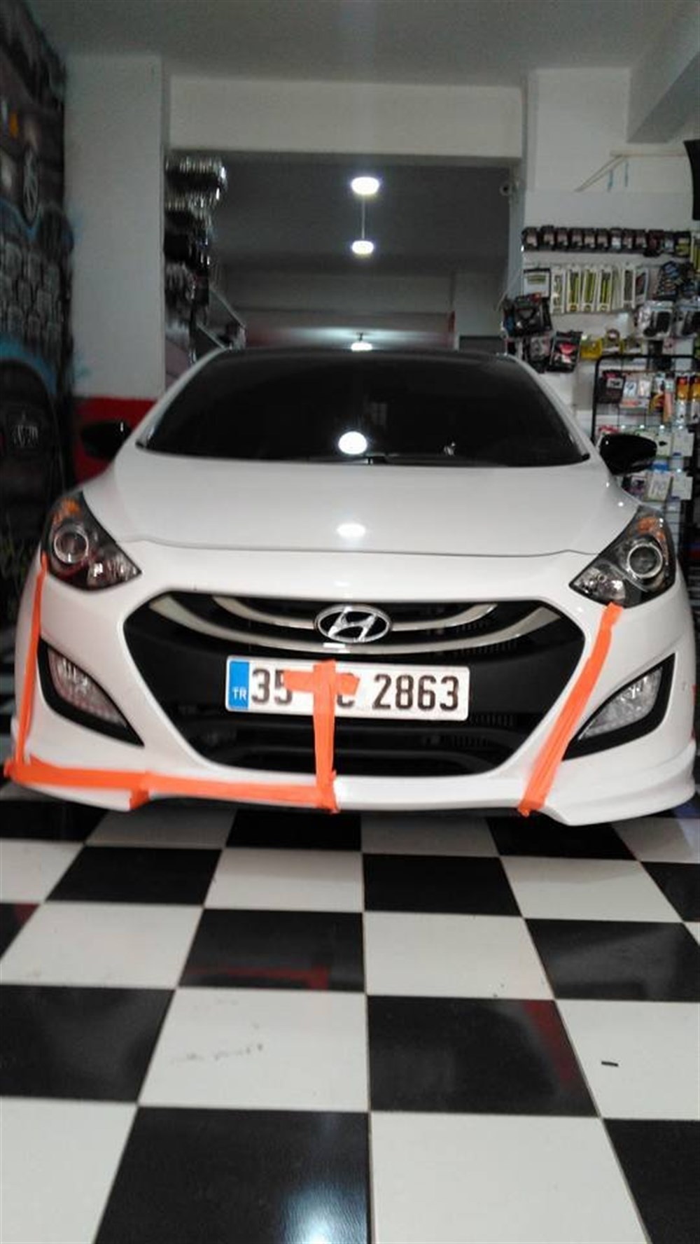 Hyundai i30 Boyasız  Ön Ek  (Plastik)
