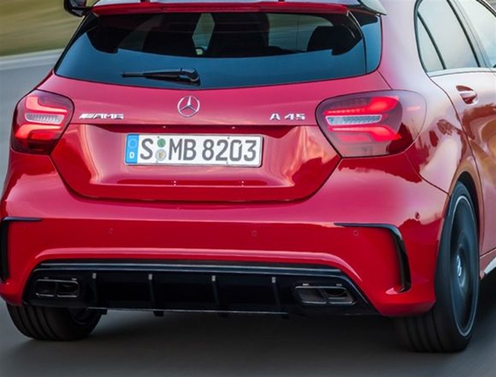 Mercedes W176 A45 Brabus Parlak Siyah Difüzör