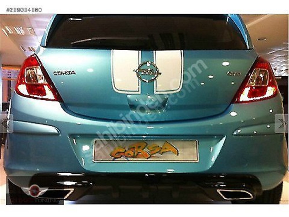 Opel Corsa D Egzoz Görünümlü Parlak Siyah Difüzör  (Plastik)
