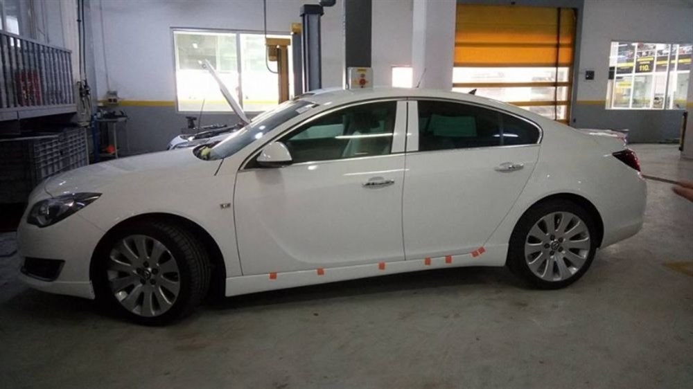Opel İnsignia OPC Boyasız  Yan Marşpiyel (Plastik)