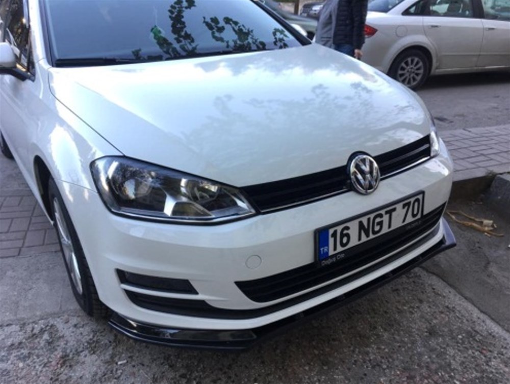 Volkswagen Golf 7 Düz Parlak Siyah Ön Lip