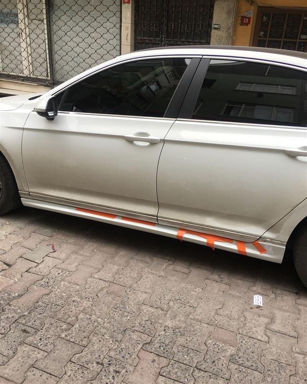 Volkswagen Passat Boyasız Yan Marşpiyel 2015 - 2018  (Plastik)