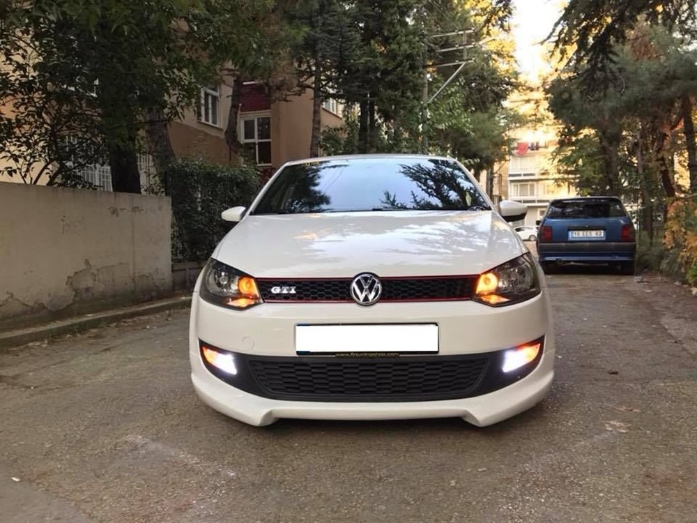 Volkswagen Polo Makyajlı Boyasız Ön Ek 2014 - (Plastik)