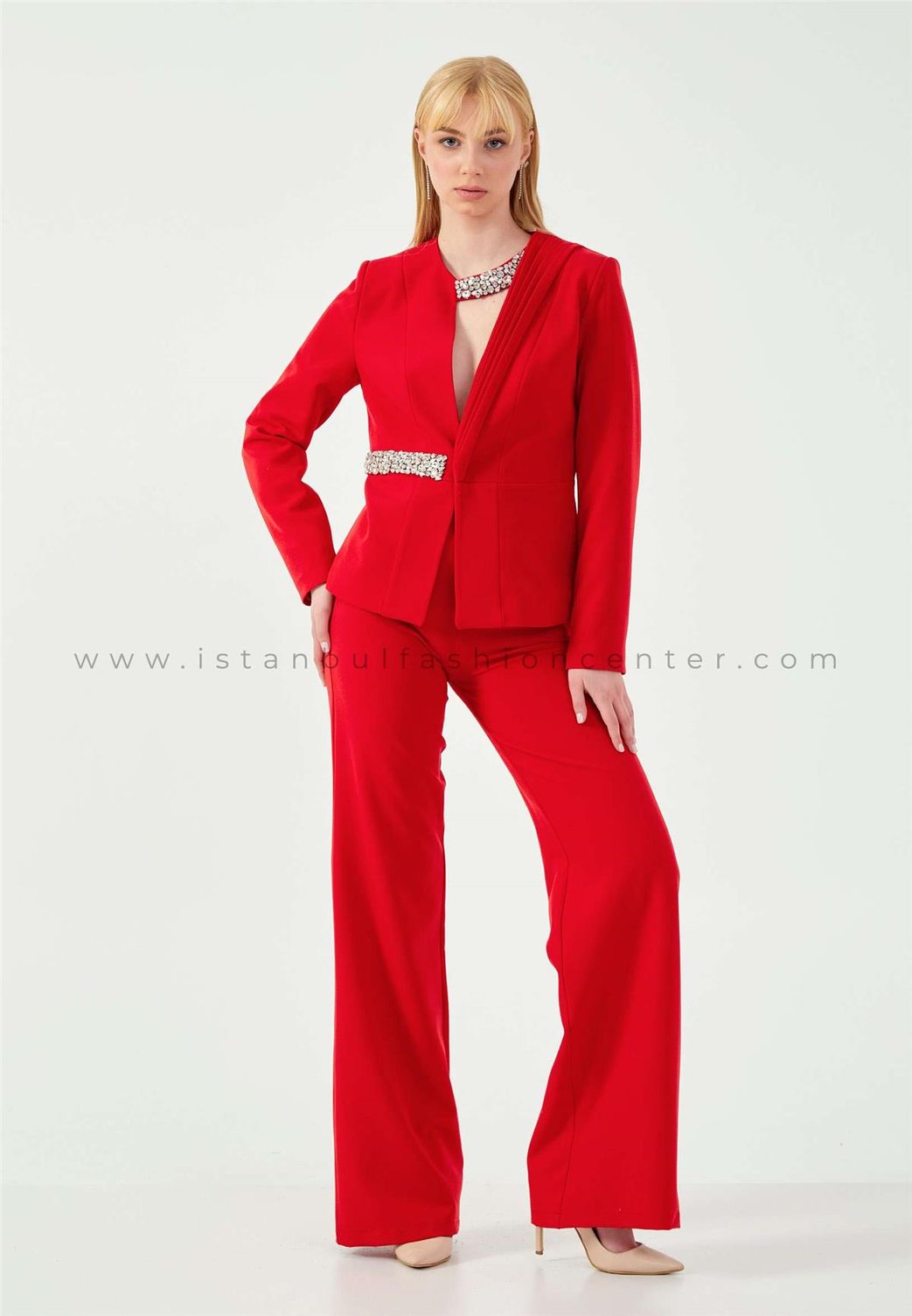 Regular Red Suit