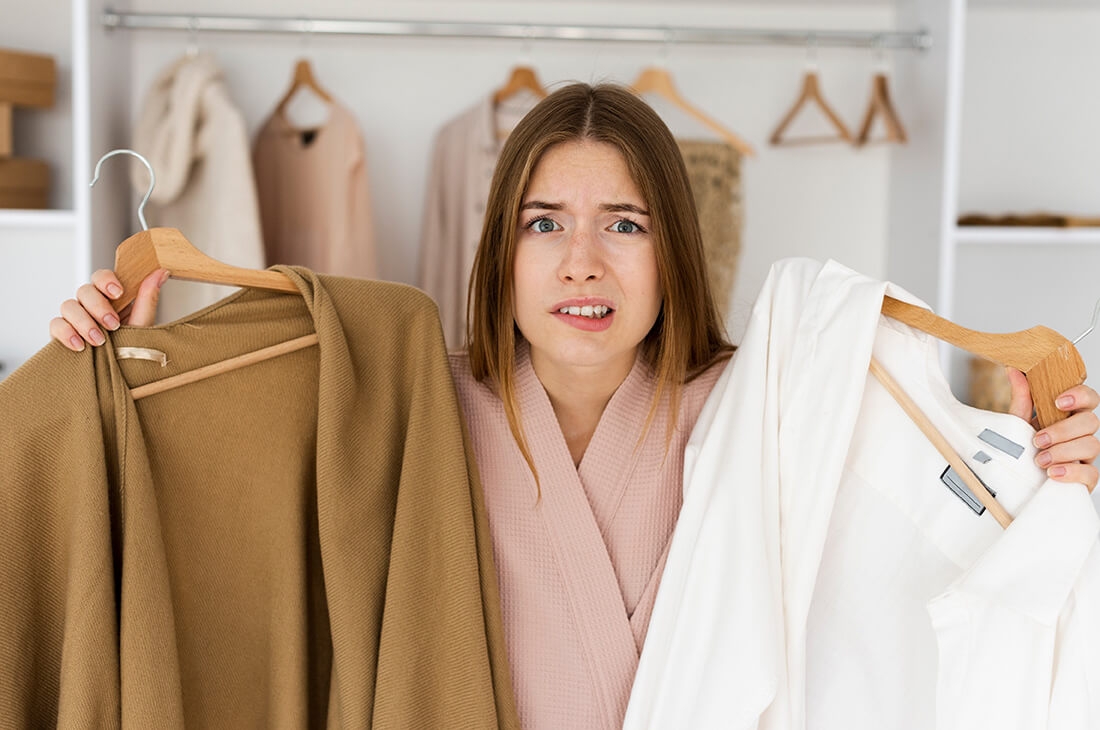 Fashion Mistakes to Avoid When Selling Women's Clothing