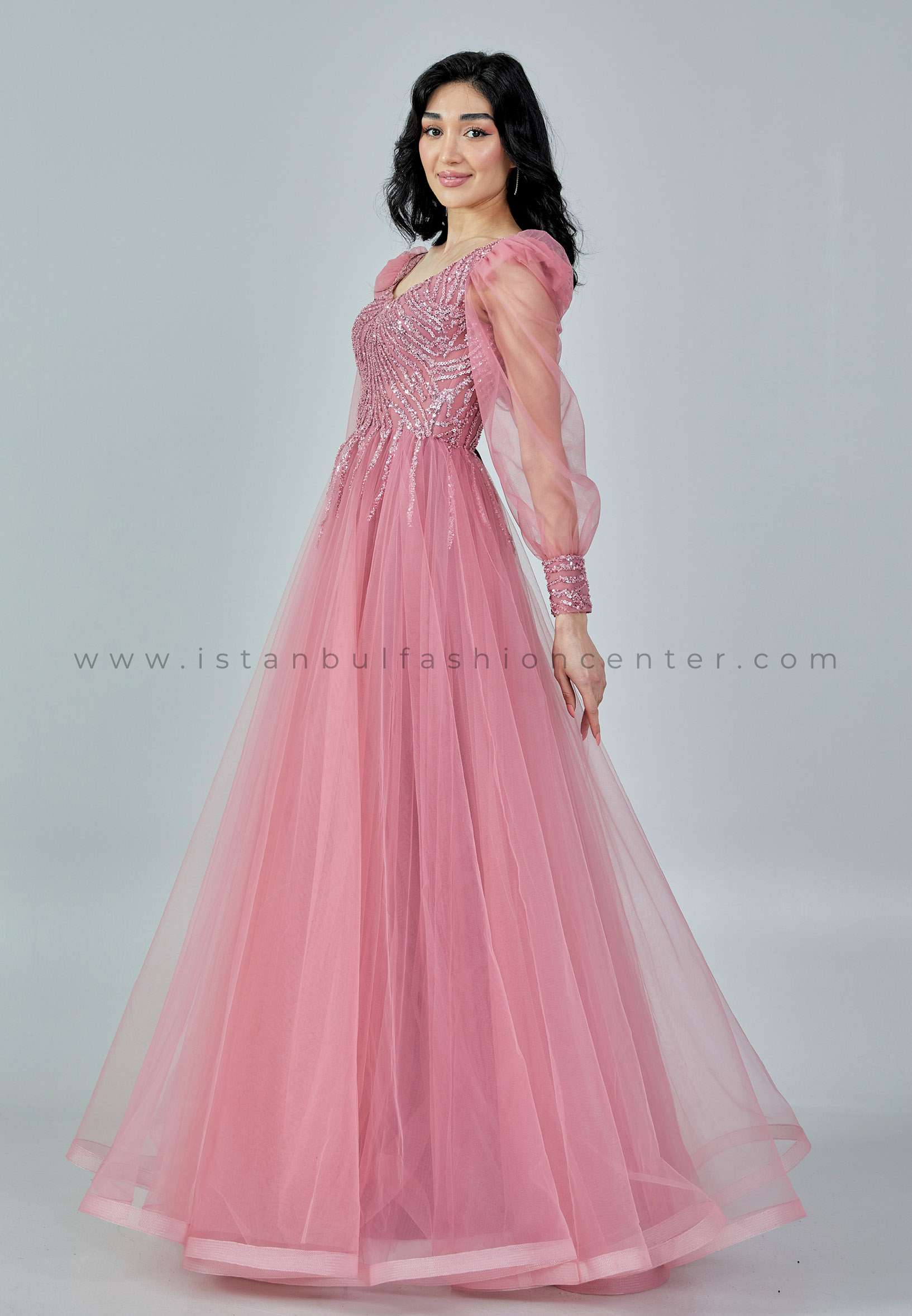 Confête - Fiori Tulle Tiered Maxi Engagement Photos Dress - Pink