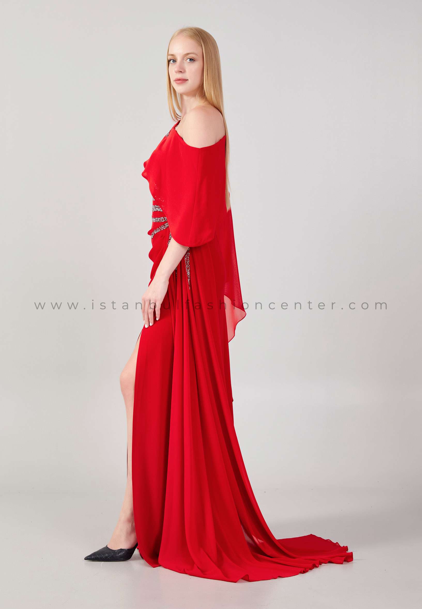 Red maxi best sale wedding guest dress