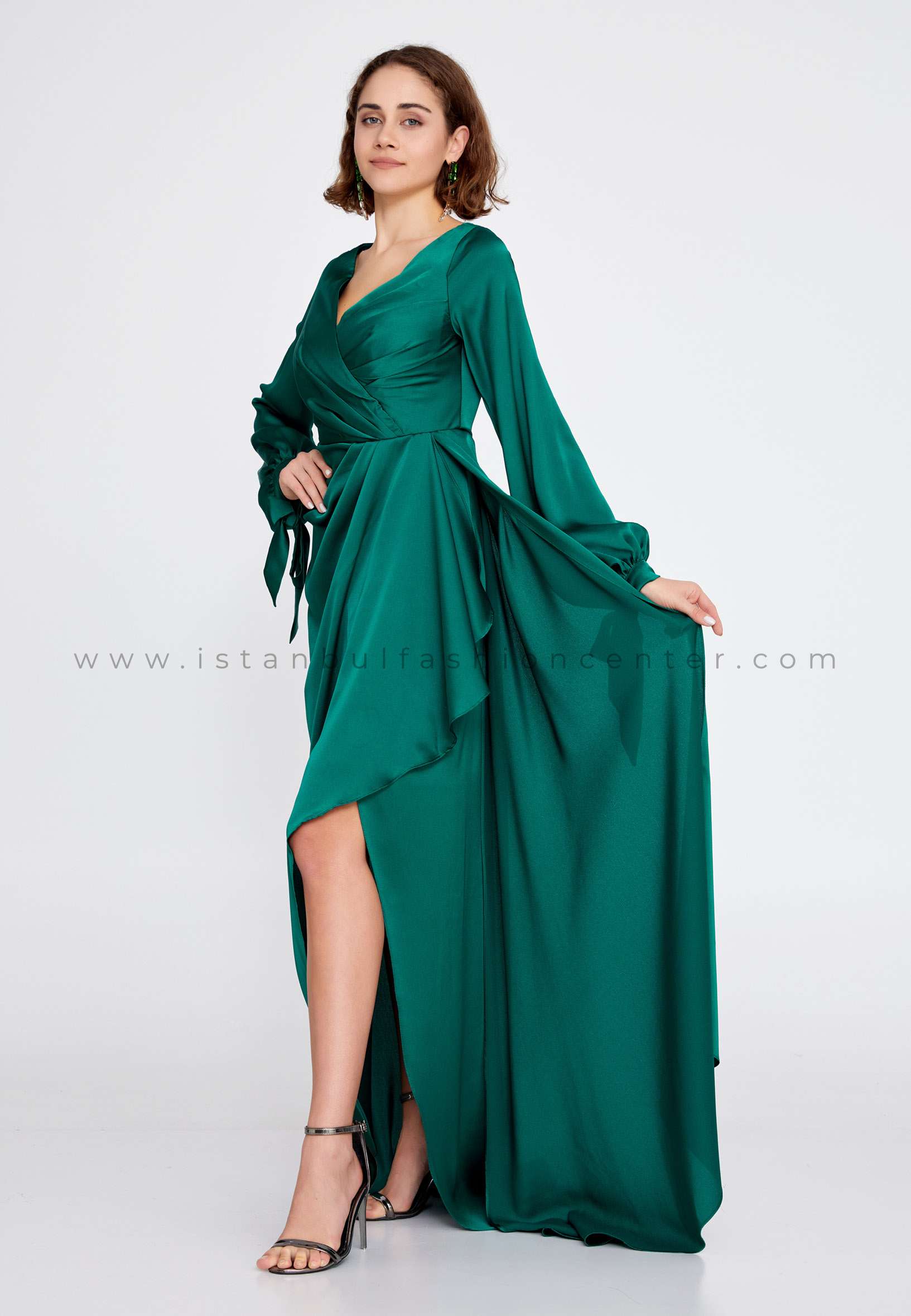 Green maxi dress clearance wedding